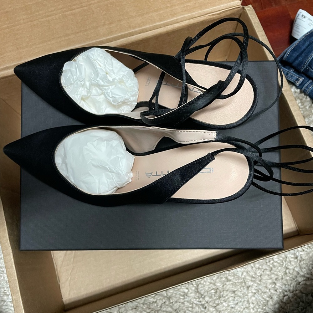 BLACK IDENTITÀ SHOES
DÉCOLLETÉ SLINGBACK NIEVES RASO NERO DONNA
